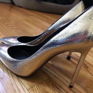 Saint Laurent Pointed Gold High Heel